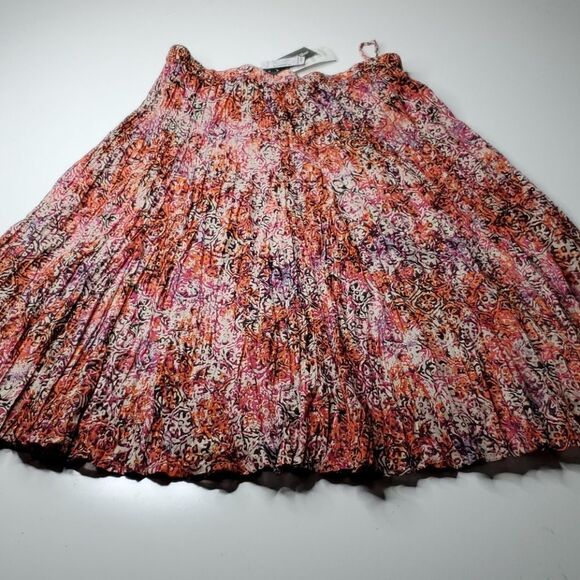 NEW L P CHRISTOPHER & BANKS travel SKIRT purple orange red large petite NWT - Picture 1 of 9